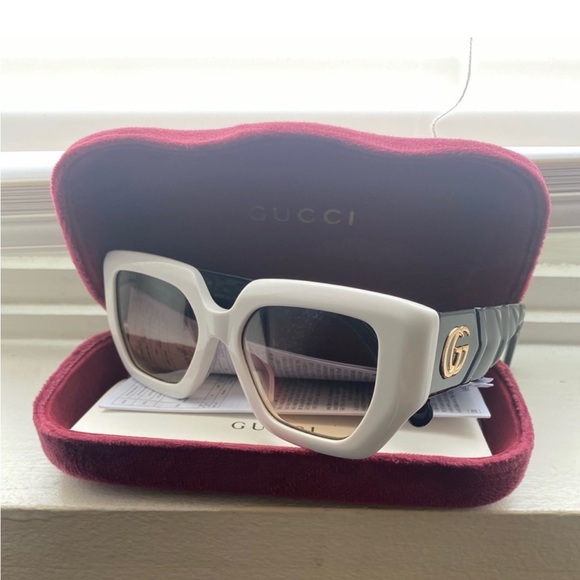 Gucci Accessories - 2022 Gucci Glasses